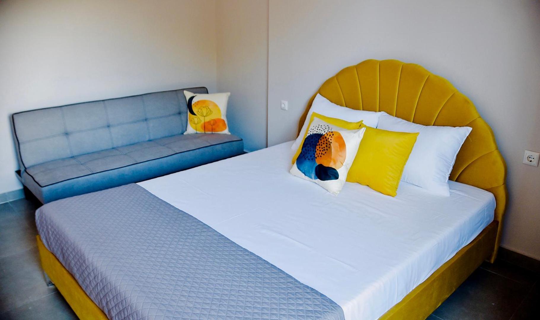 Room Nine 9 Beachfront Apartments Nea Kallikrateia Екстериор снимка