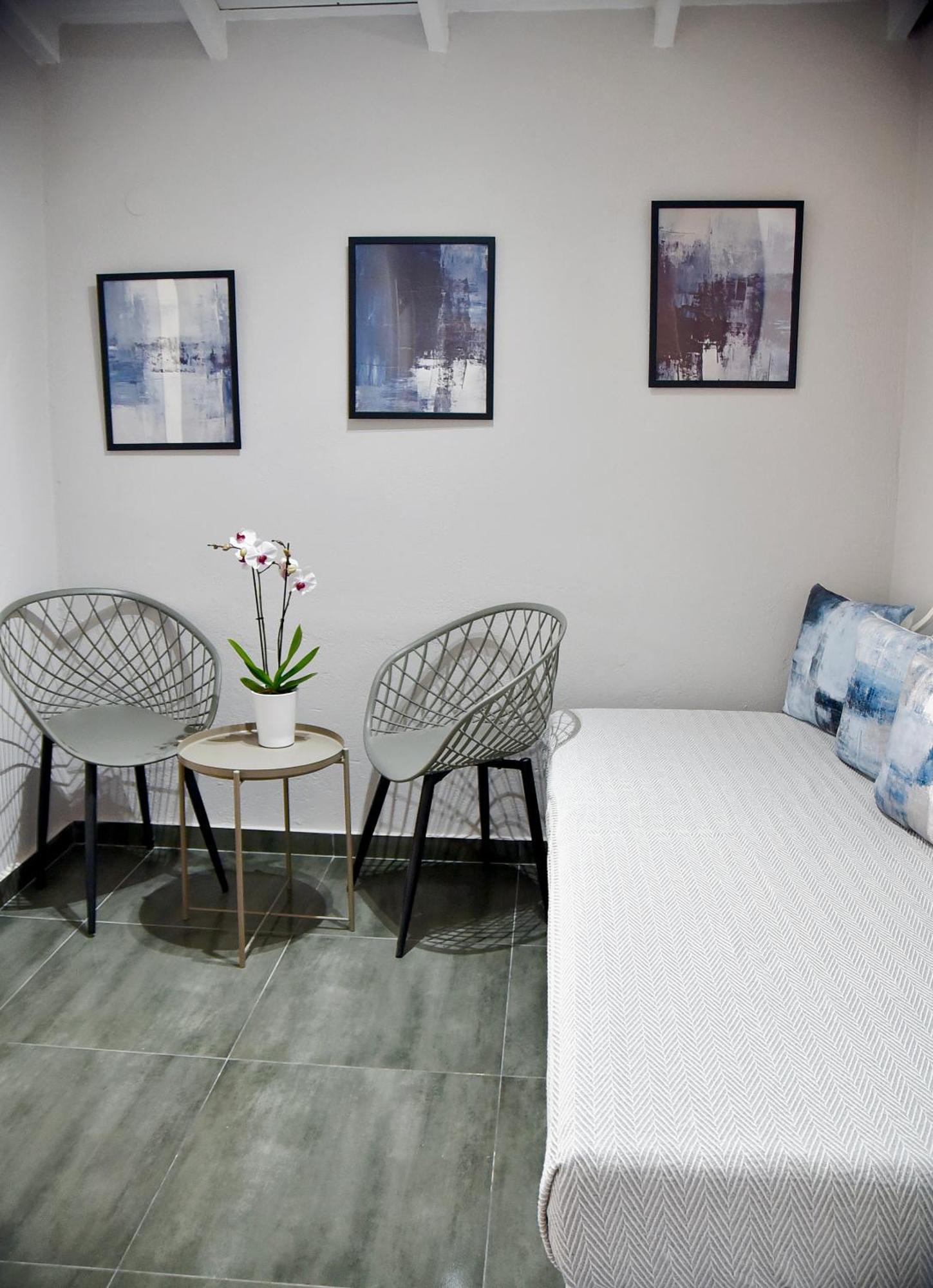 Room Nine 9 Beachfront Apartments Nea Kallikrateia Екстериор снимка
